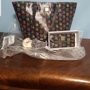 Dooney and bourke tote with wallet